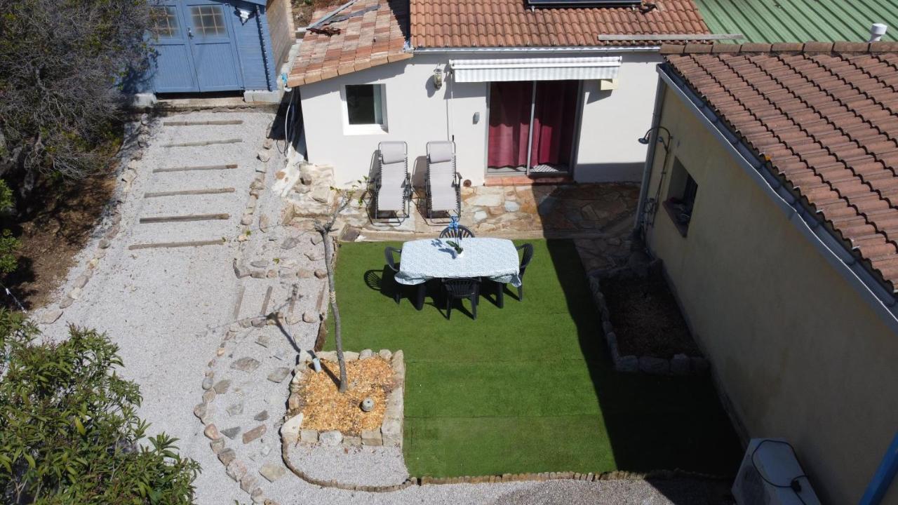 Proche Ajaccio Maisonnette Independante 4 Personnes Au Calme 阿拉塔 外观 照片