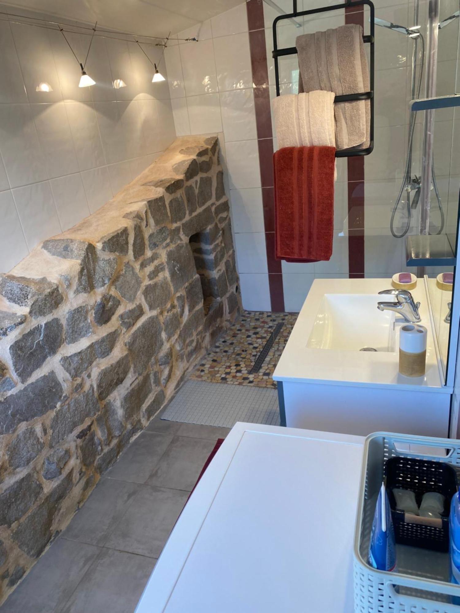 Proche Ajaccio Maisonnette Independante 4 Personnes Au Calme 阿拉塔 外观 照片