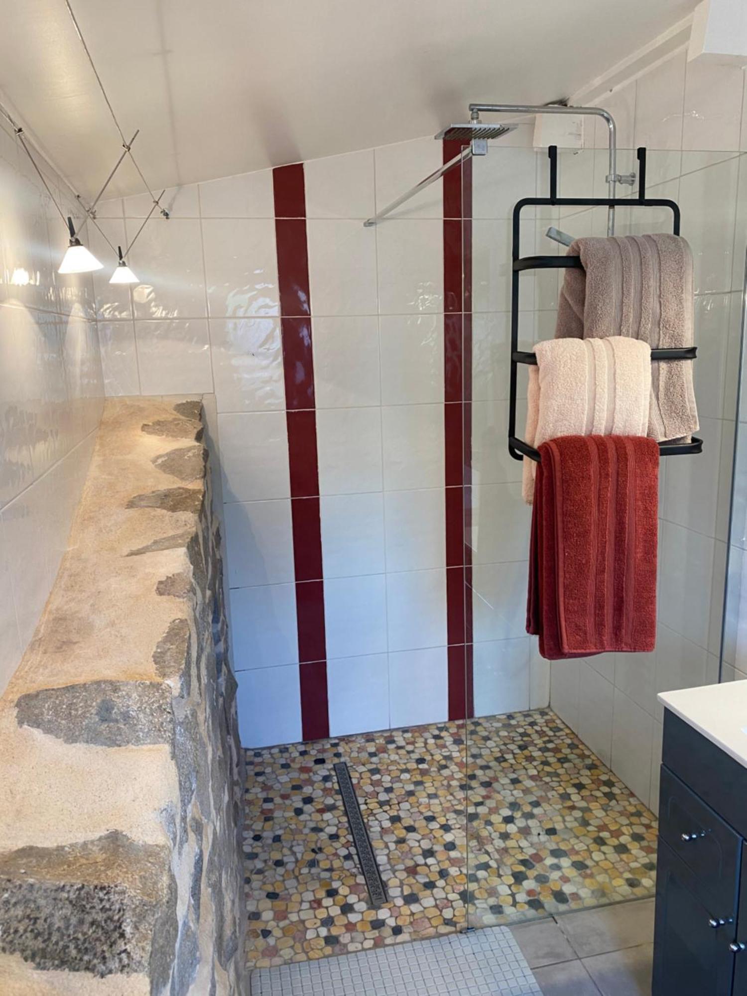 Proche Ajaccio Maisonnette Independante 4 Personnes Au Calme 阿拉塔 外观 照片